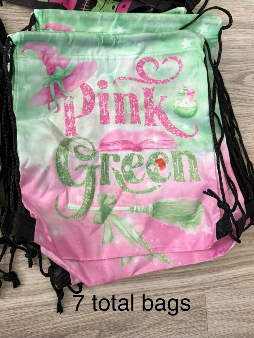 Amazon Essentials Pink and Green Kids Drawstring Backpacks - 6 Pack